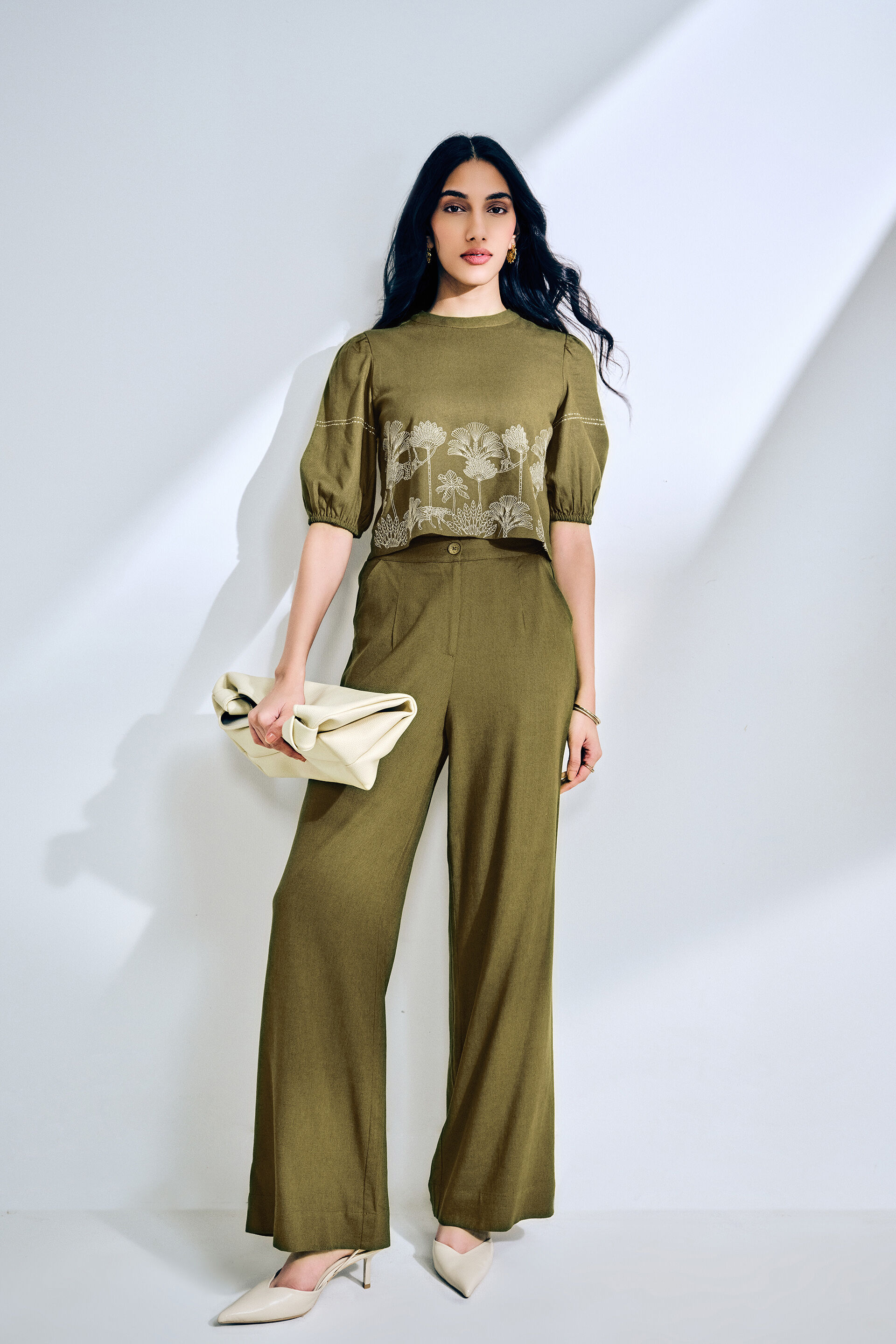 Green Horizon Top, Olive, image 3